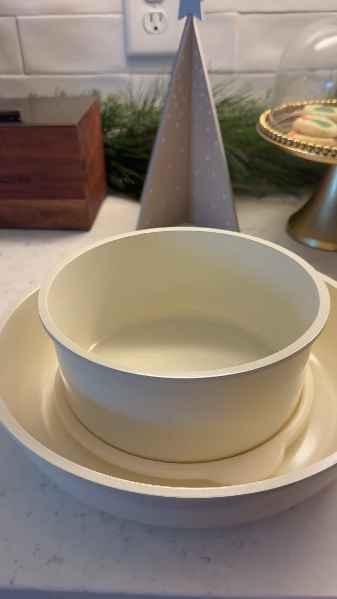 Kitchen Pots & Pans

#LTKHome #LTKCyberWeek #LTKFindsUnder100