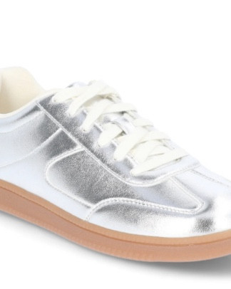 Tennis shoes - I have these in two colors, and the metallic would be perfect for Fourth of July ! 


#walmart #under25 #budgetfriendly #sneakers #fourthofjuly #july4th #LTKActive #LTKU #LTKOver40 


#LTKStyleTip #LTKShoeCrush #LTKFindsUnder50