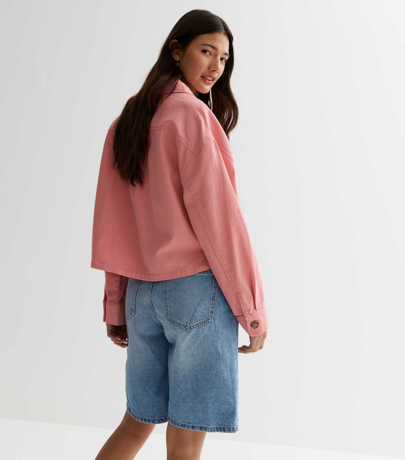 Mid Pink Double Pocket Crop Shacket
						
						Add to Saved Items
						Remove from Saved Items | New Look (UK)