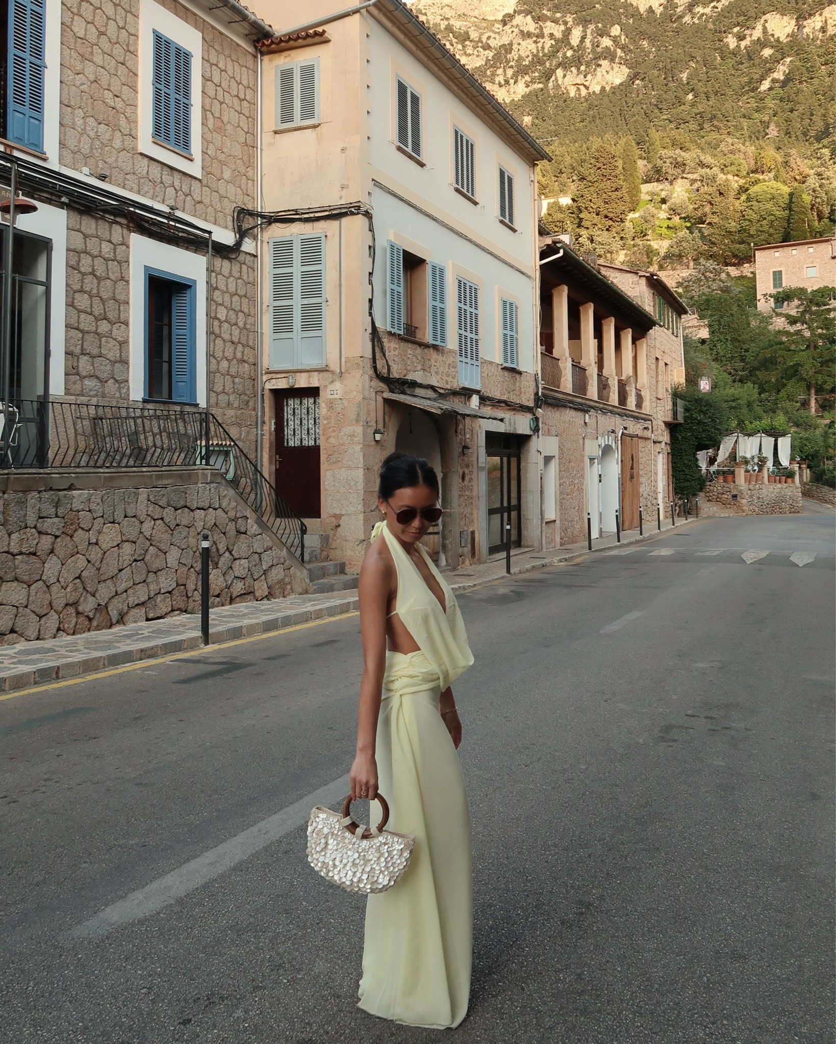 Peppermayo dress
Zara bag
Dezi sunglasses

#LTKootd #LTKPetite