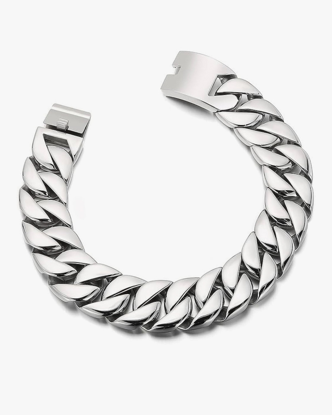 Yall always ask about this choker. Linked item below 😘

#LTKHoliday #LTKFindsUnder100 #LTKgrwm