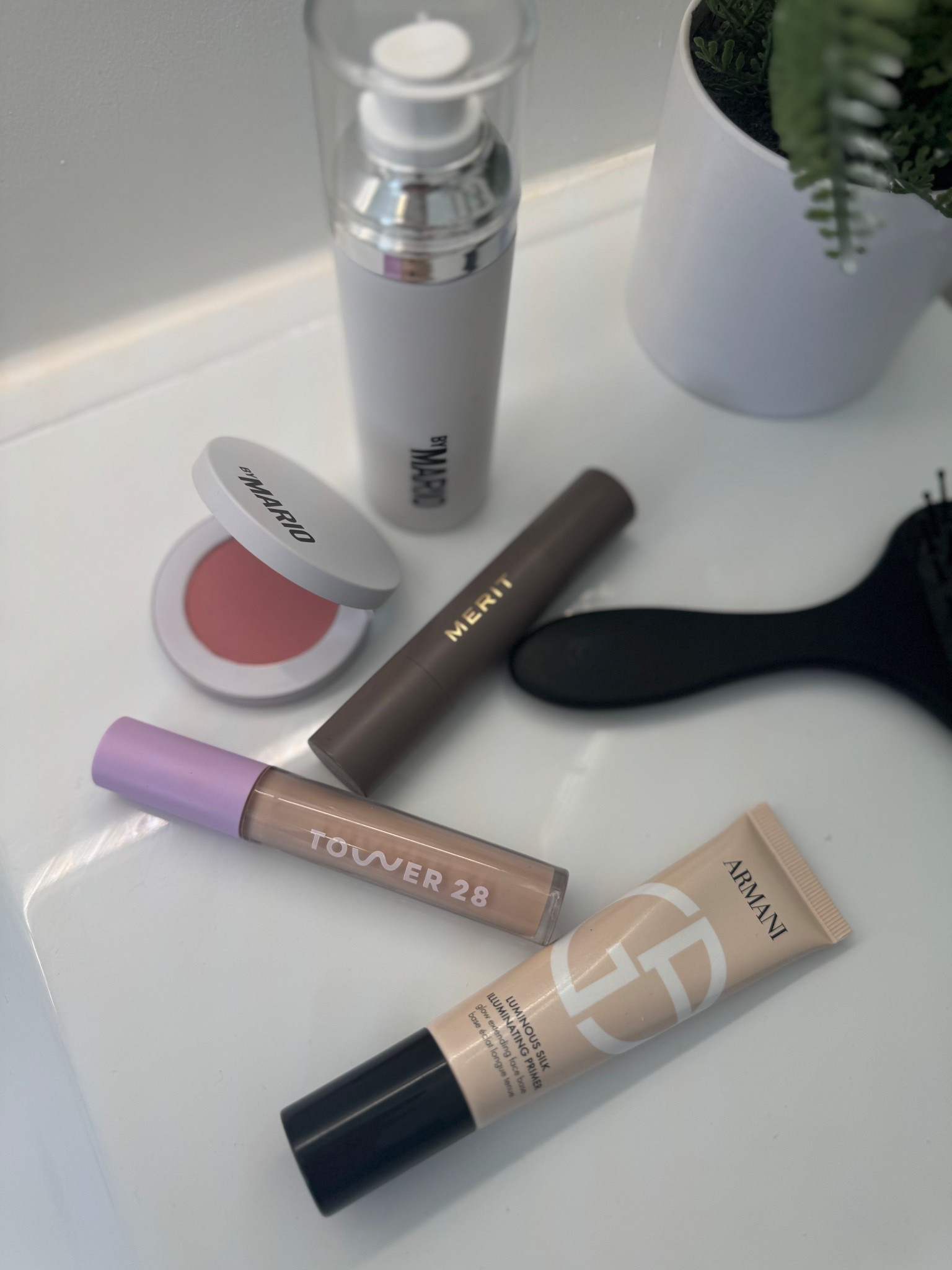 obsessed with these 5 products lately. This concealer is MAGIC. No exaggeration best concealer I’ve ever tried 