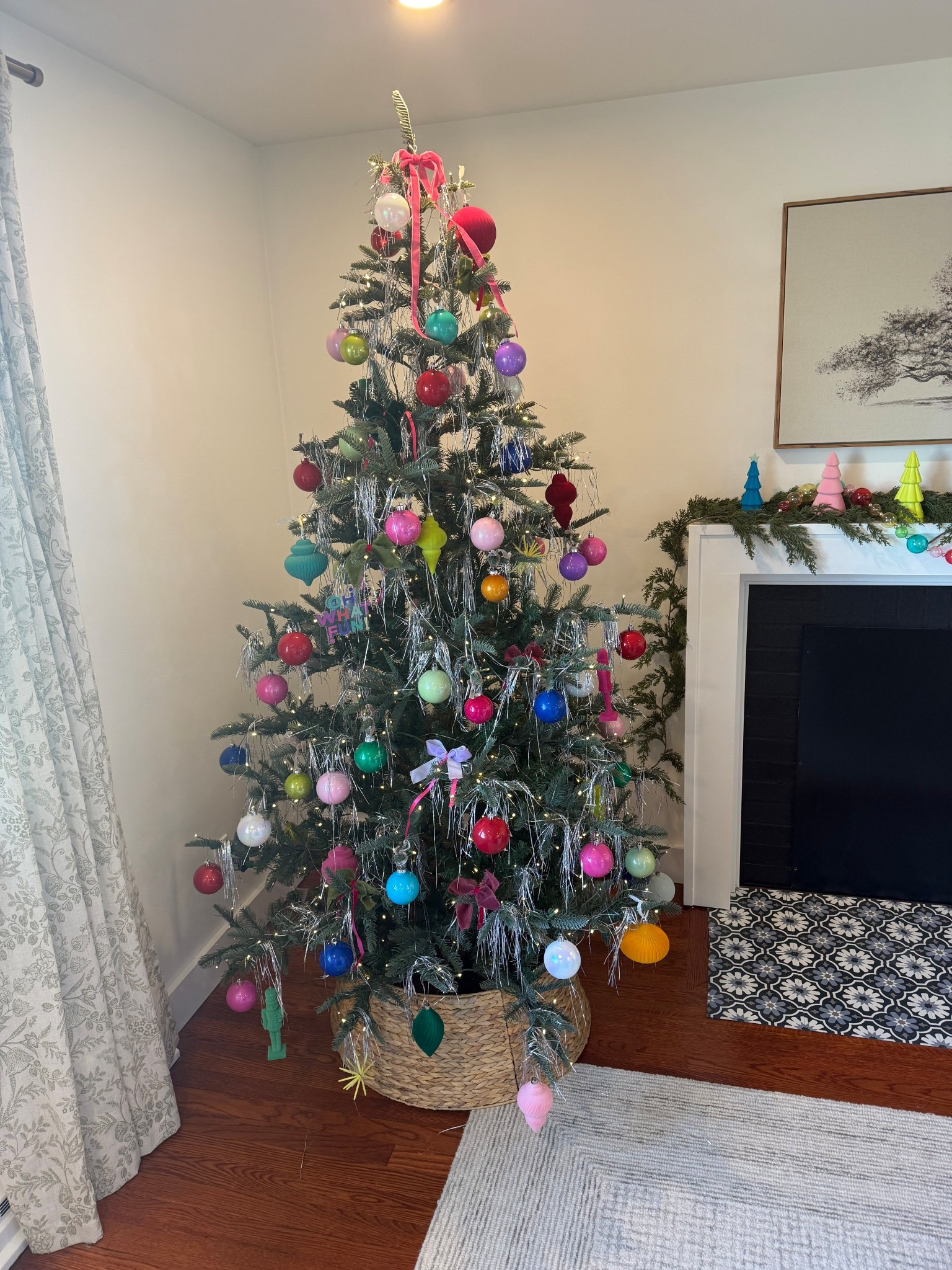 Colorful Christmas Decor ! 
.
.
Color ornaments , Christmas bows tree , anthro inspired Christmas , affordable Christmas decor , pink Christmas 

#LTKmomlife #LTKHome #LTKHoliday