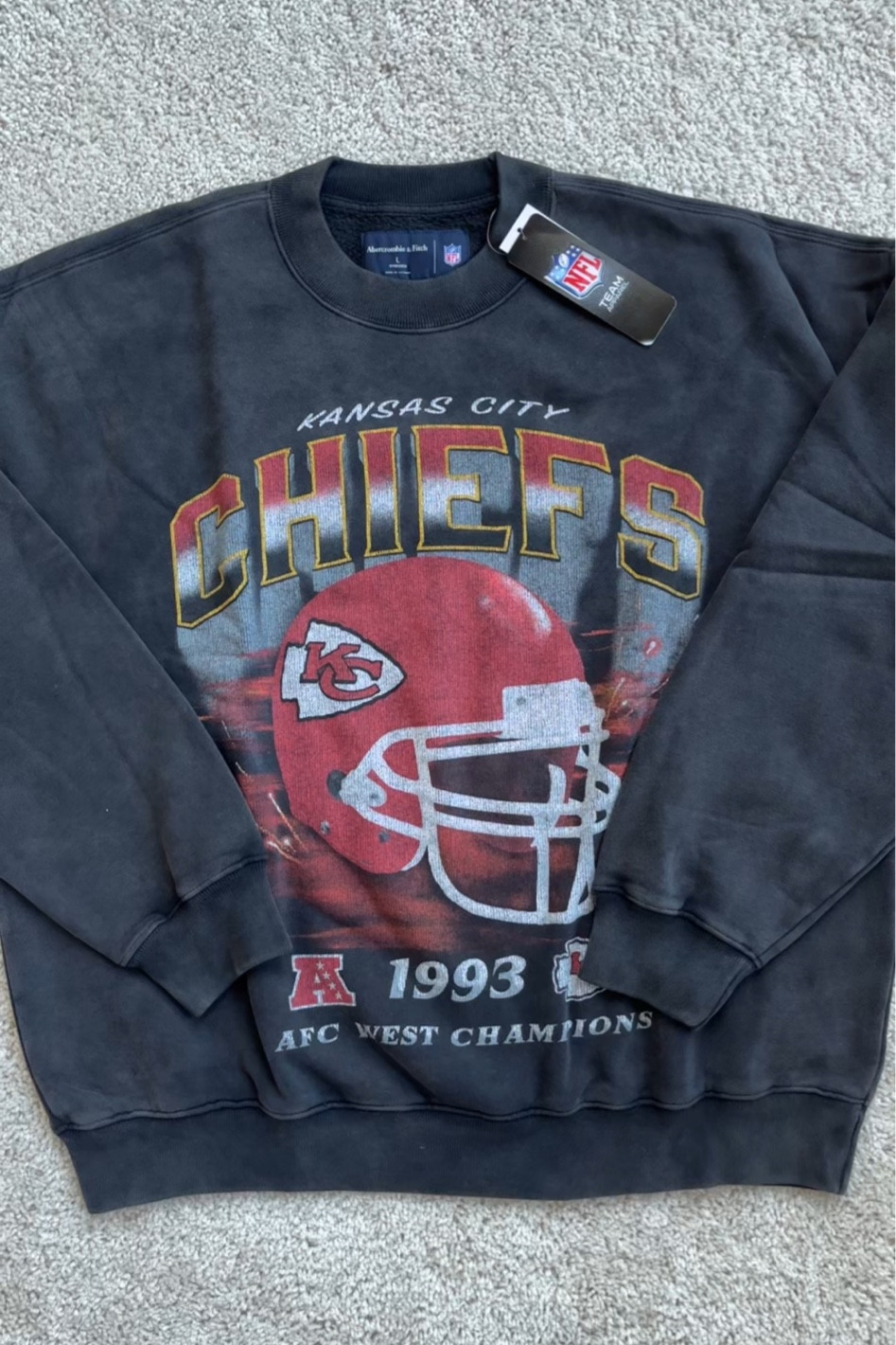 Abercrombie Chiefs Crew Neck 

#LTKBacktoSchool #LTKFind #LTKSeasonal