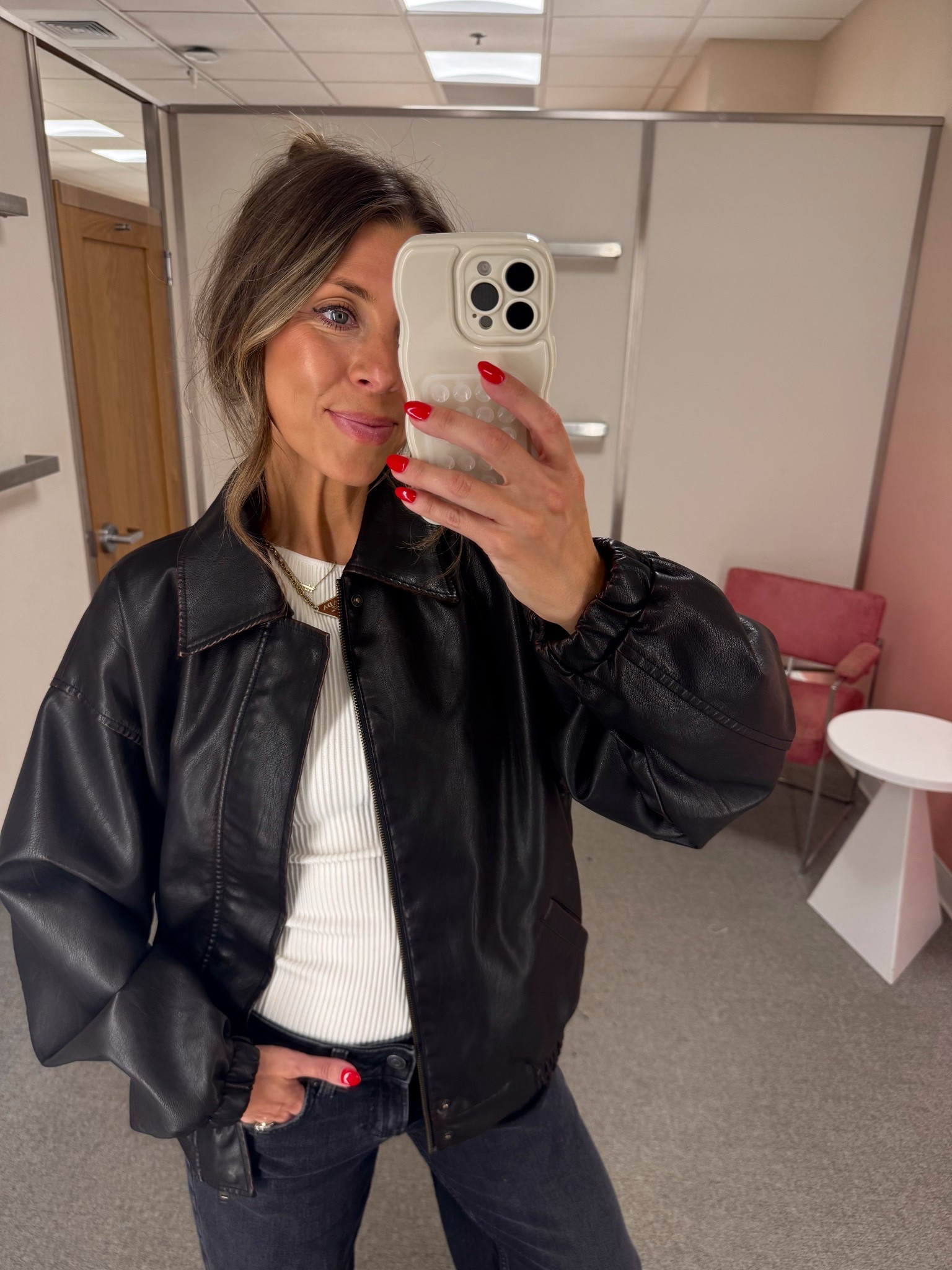 LOVE THIS FAUX LEATHER JACKET UNDER $70!! Size xs. Oversized fit. Nsale 



#LTKSeasonal #LTKSaleAlert #LTKStyleTip