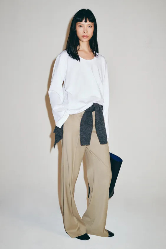 Model height: 178 cmREGULAR FIT - ROUND NECK - REGULAR LENGTH - LONG SLEEVET-shirt crafted from s... | Zara UK