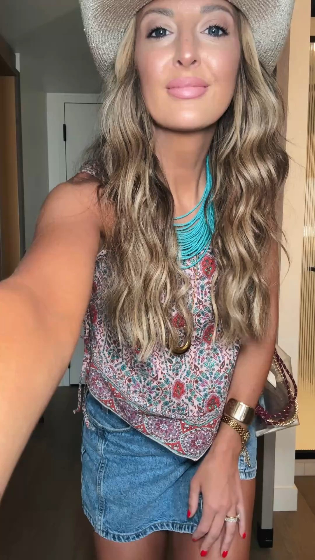 Nashville Outfit of the night for CMA fest! Wearing @ae & @Zara ! Wearing a small in both.