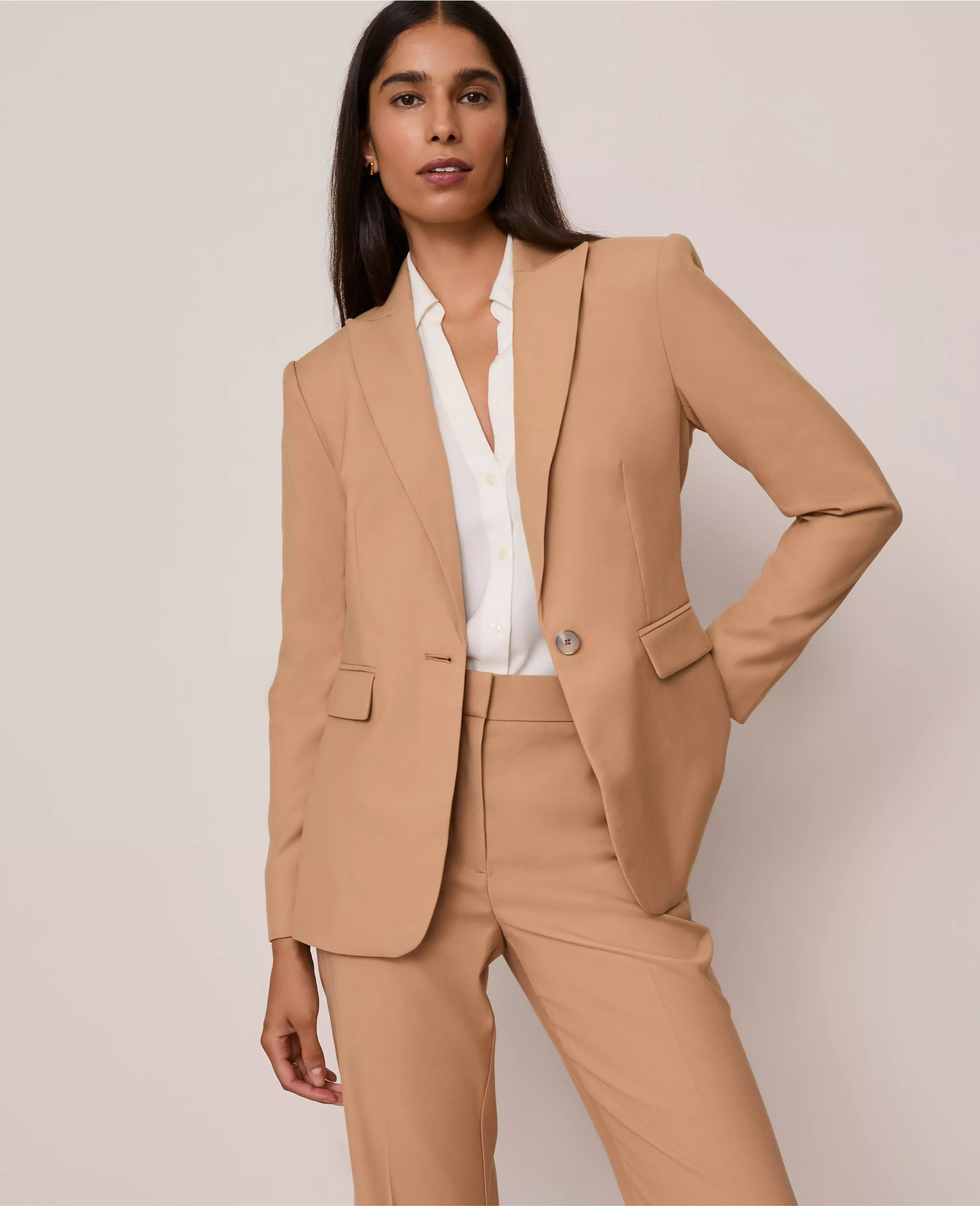 The Petite Fitted Long Blazer | Ann Taylor