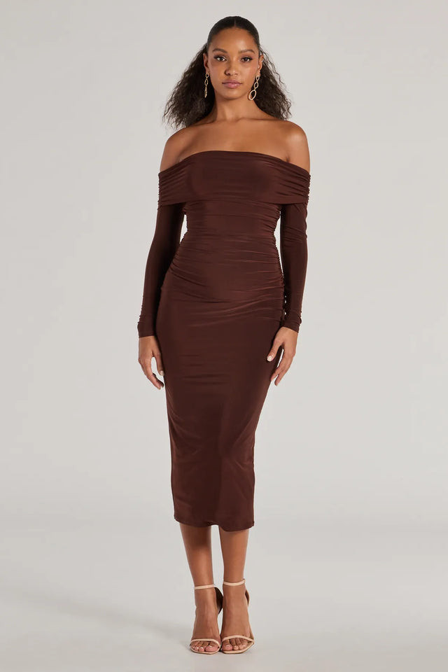 Casual Affair Long Sleeve Ruched Midi Dress | Windsor Stores