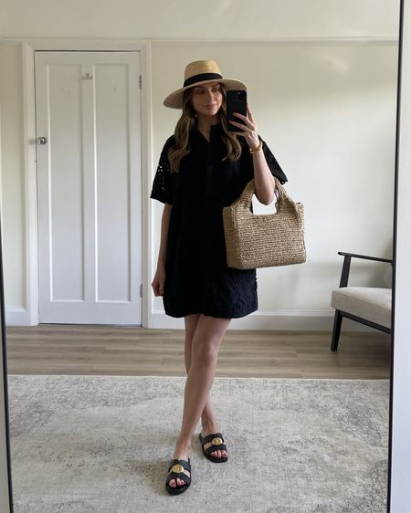 All-black summer outfit styling 

Wearing…

A size 10  Warehouse Broderie Mini Shirt Dress

I’m 5ft 6

M&S COLLECTION Leather Metal Trim Flat Open Toe Mules

M&S COLLECTION Straw Shoulder Bag



Holiday outfit, city break outfit, black dress outfit, straw bag

#LTKSeasonal #LTKeurope #LTKstyletip