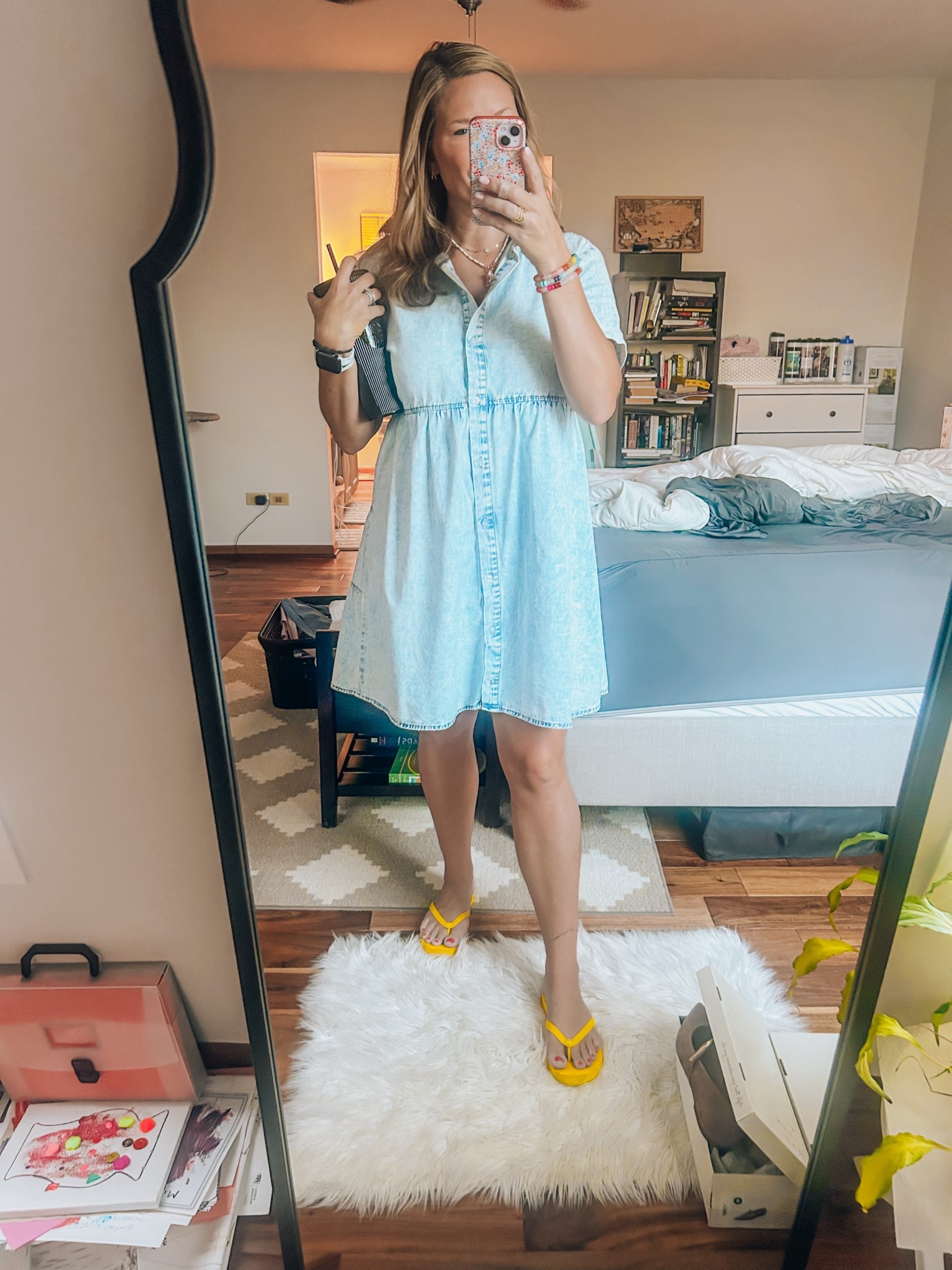 This dress is an oldie but a goodie, and as I got out of my car this morning a teacher friend of mine walked up in the same dress!! Perfect for the first day back  

#LTKMidsize #LTKWorkwear #LTKStyleTip