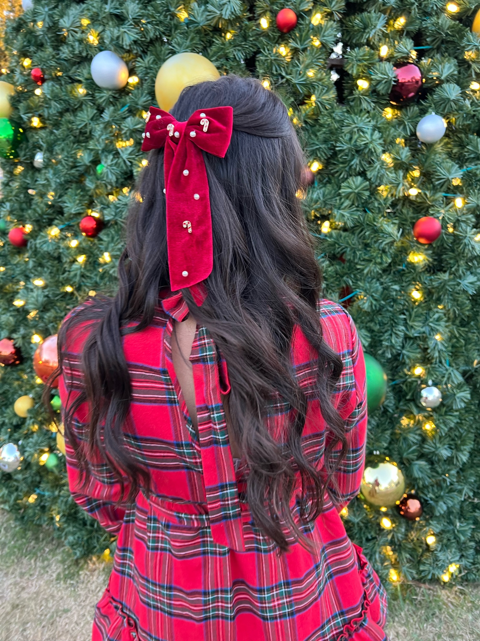 Ribbon hair bow

#LTKSeasonal #LTKHoliday #LTKfindsunder50
