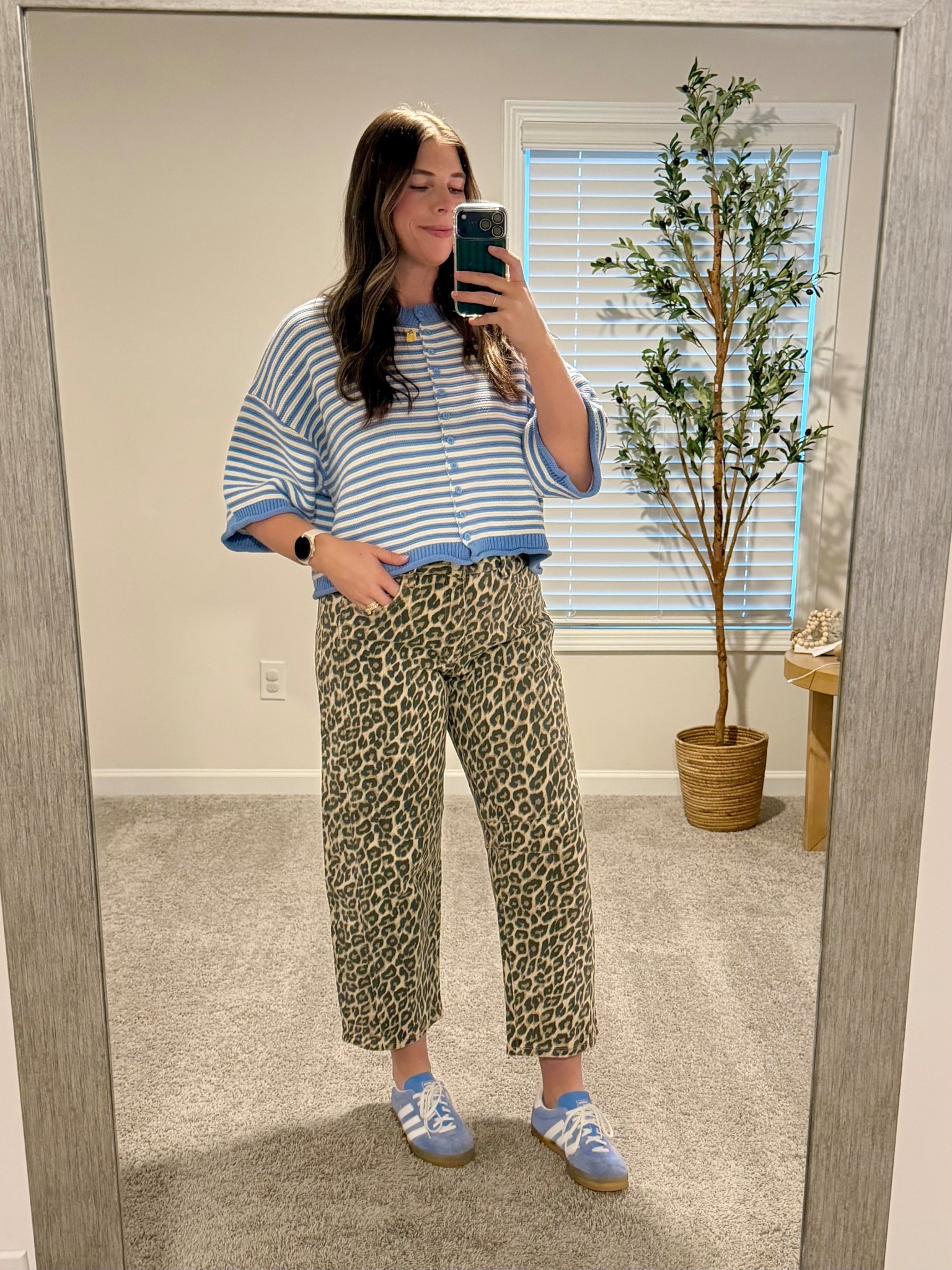 Been loving mixing patterns and colors!! 

#LTKMidsize #LTKTall #LTKootd