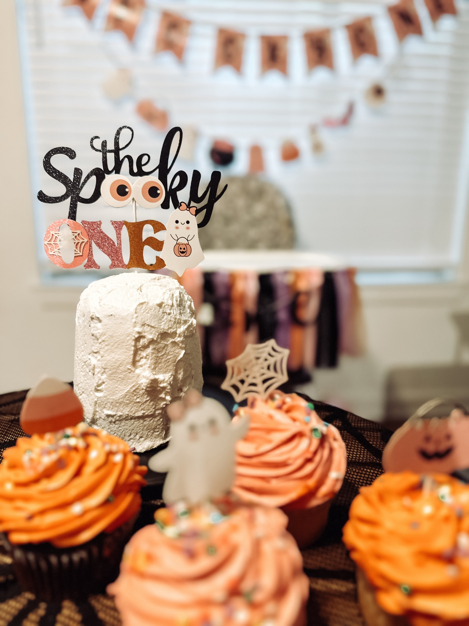 Loved this “Spooky One” party decor I used for my daughter’s first birthday! 🎃

#LTKSeasonal #LTKKids #LTKHalloween