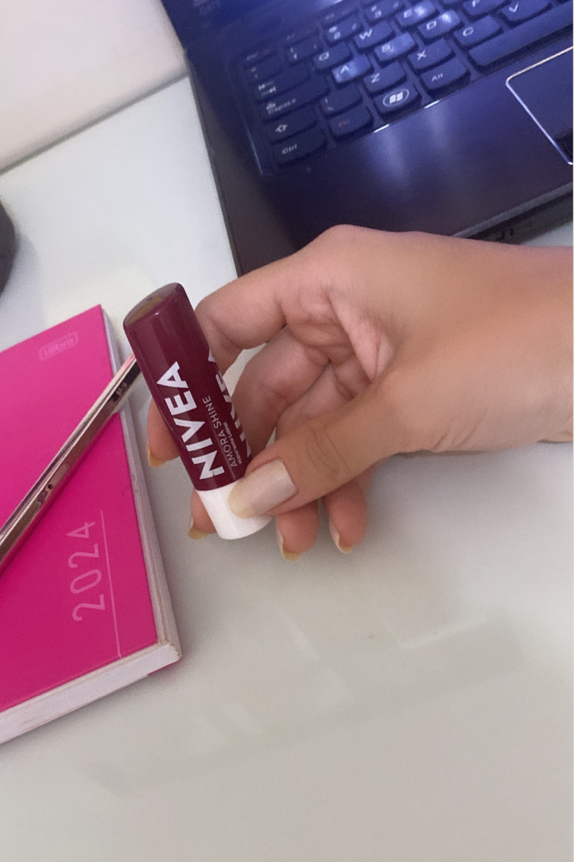 Produtinho que tá sempre perto 👄
#LTKbrasil #LTKbeauty 