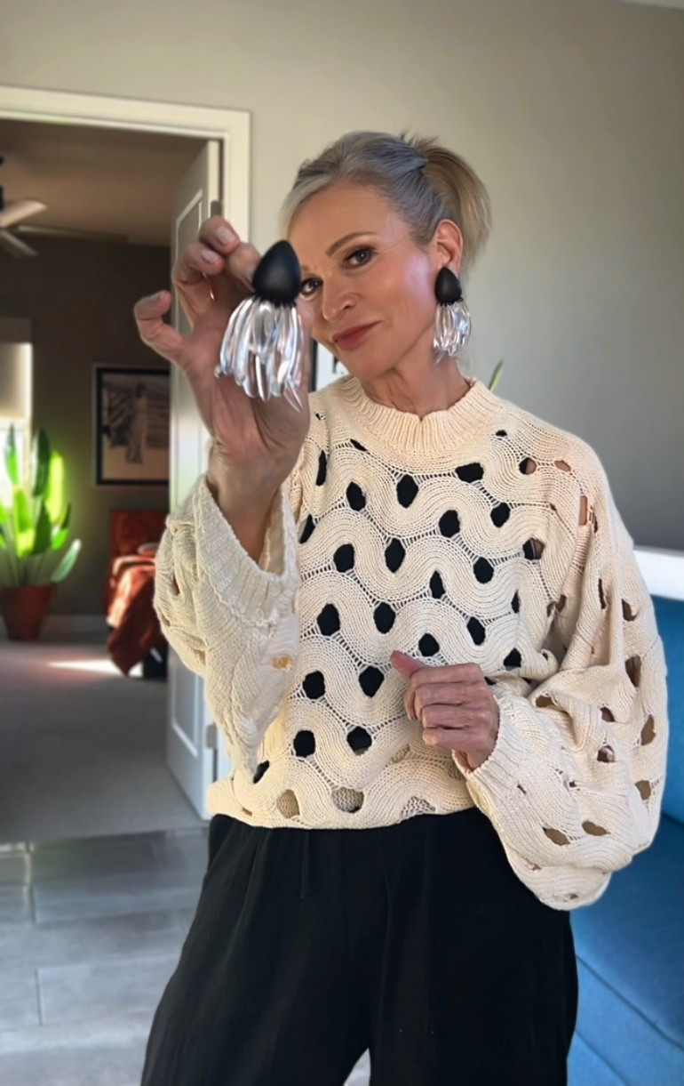 DANNNGGG ~ this sweater is 🆒!

Under $39, 6 color options, S-XL and will carry you through Spring! 



#LTKgrwm #LTKOver40