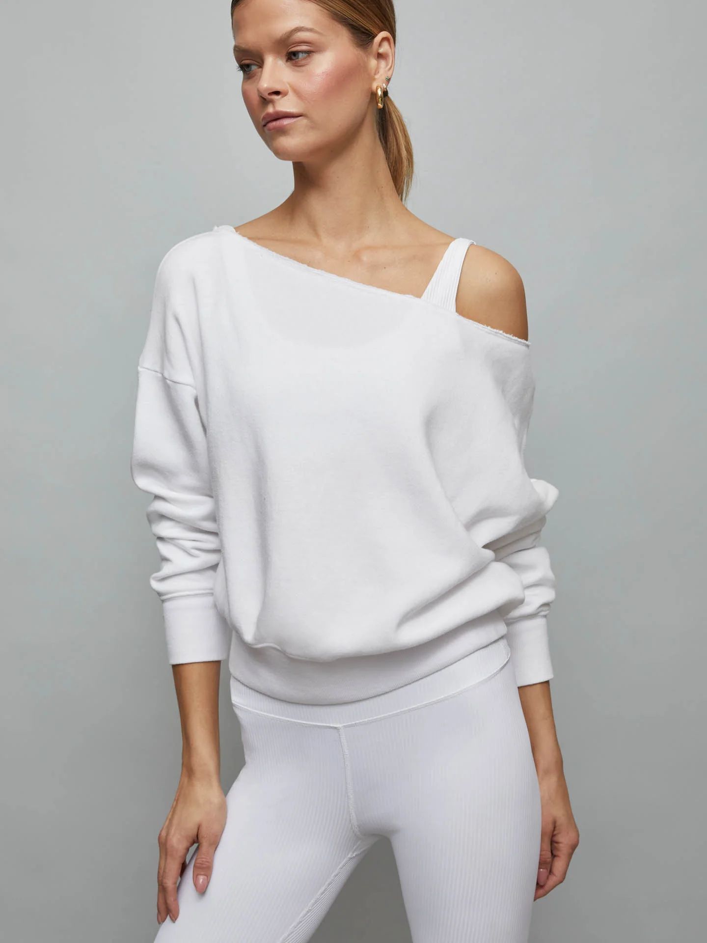 Off Shoulder Sweatshirt in French Terry - White | Carbon38