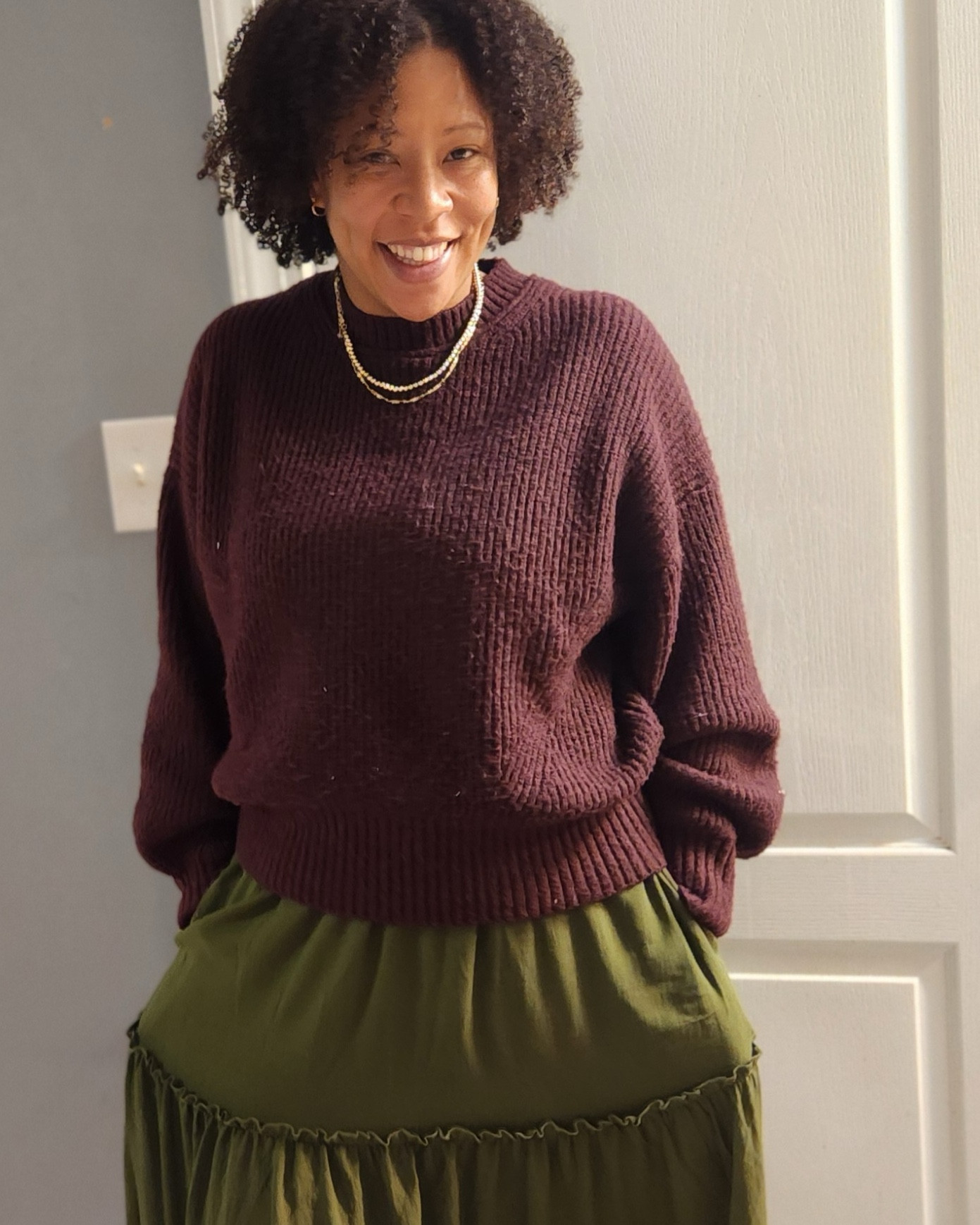 Woman’s Knitted Crowl Neck Burgundy sweater with puff sleeves . Size XL Perfect for dressing up or down. 




#LTKHoliday #LTKootd #LTKSeasonal