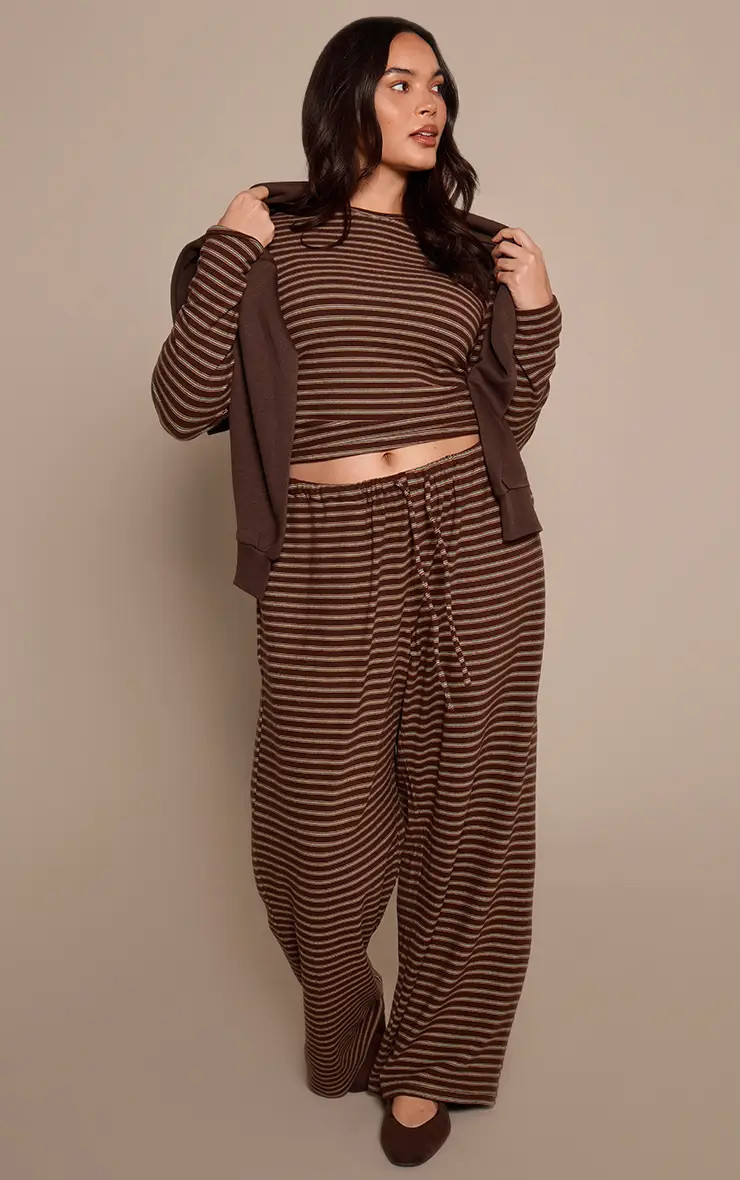Brown Striped Soft Fleece Straight Leg Joggers Co-ord | PrettyLittleThing AU | Pretty Little Thing (Australia & New Zealand)