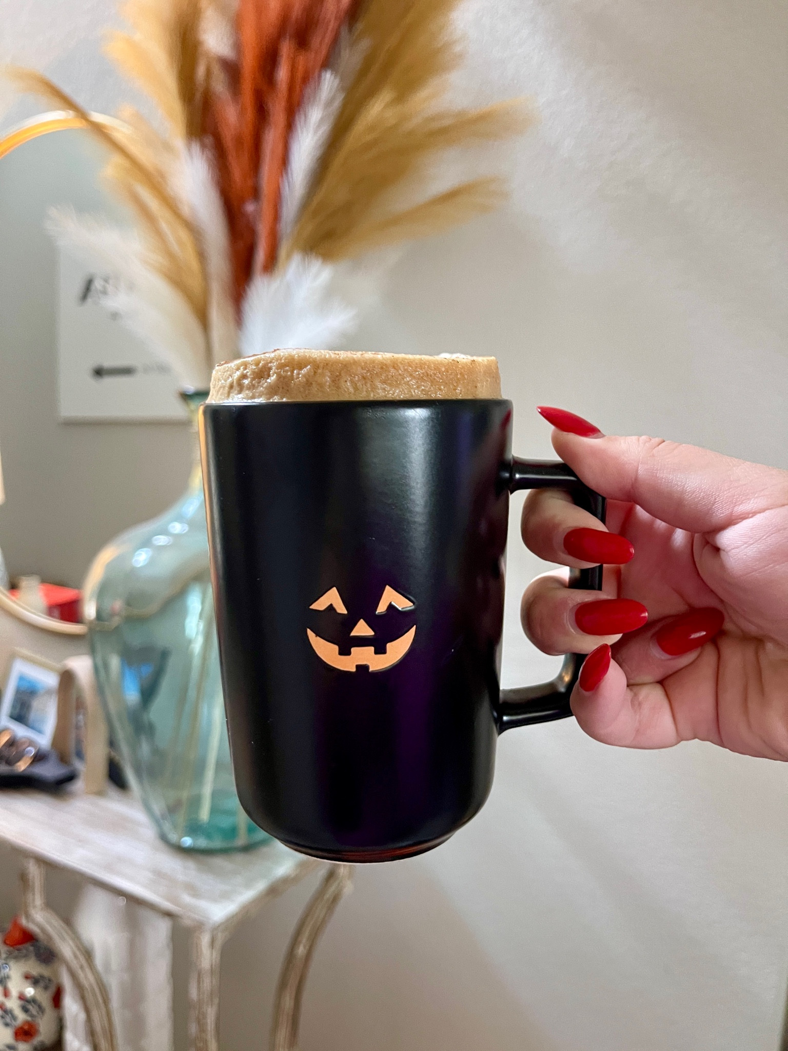 Happy last week of September!! 🍂🍁🎃

#LTKHalloween #LTKSeasonal #LTKhome