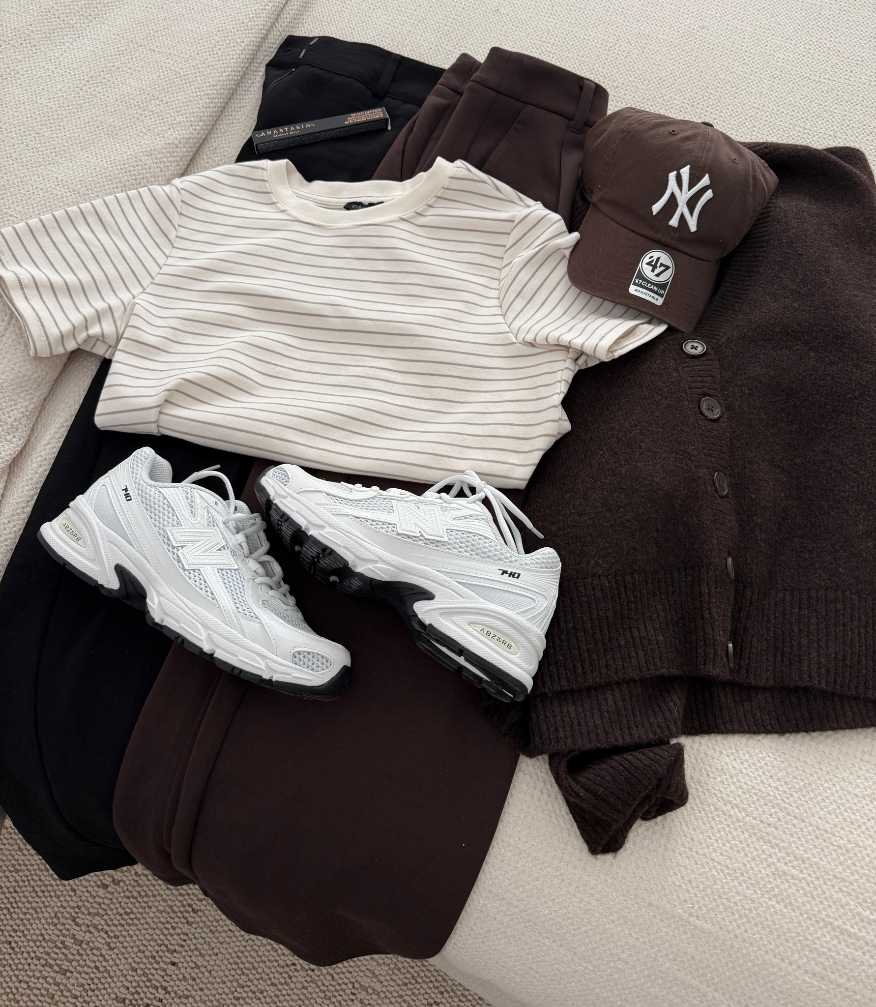 Latest shopping haul before heading back to work 🤎

#LTKshoes #LTKworkwear #LTKcanada