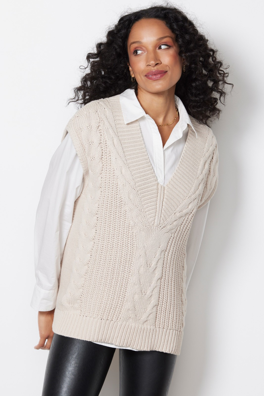 PISTOLA Kira Cable Vest | EVEREVE | Evereve