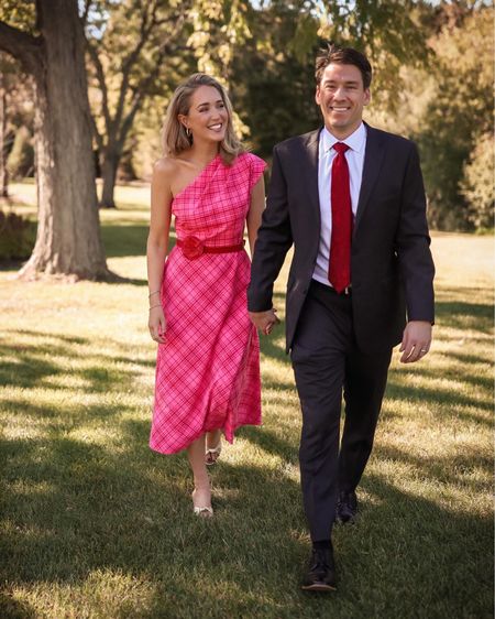 Pink and red for a fall wedding weekend!

#LTKwedding #LTKstyletip