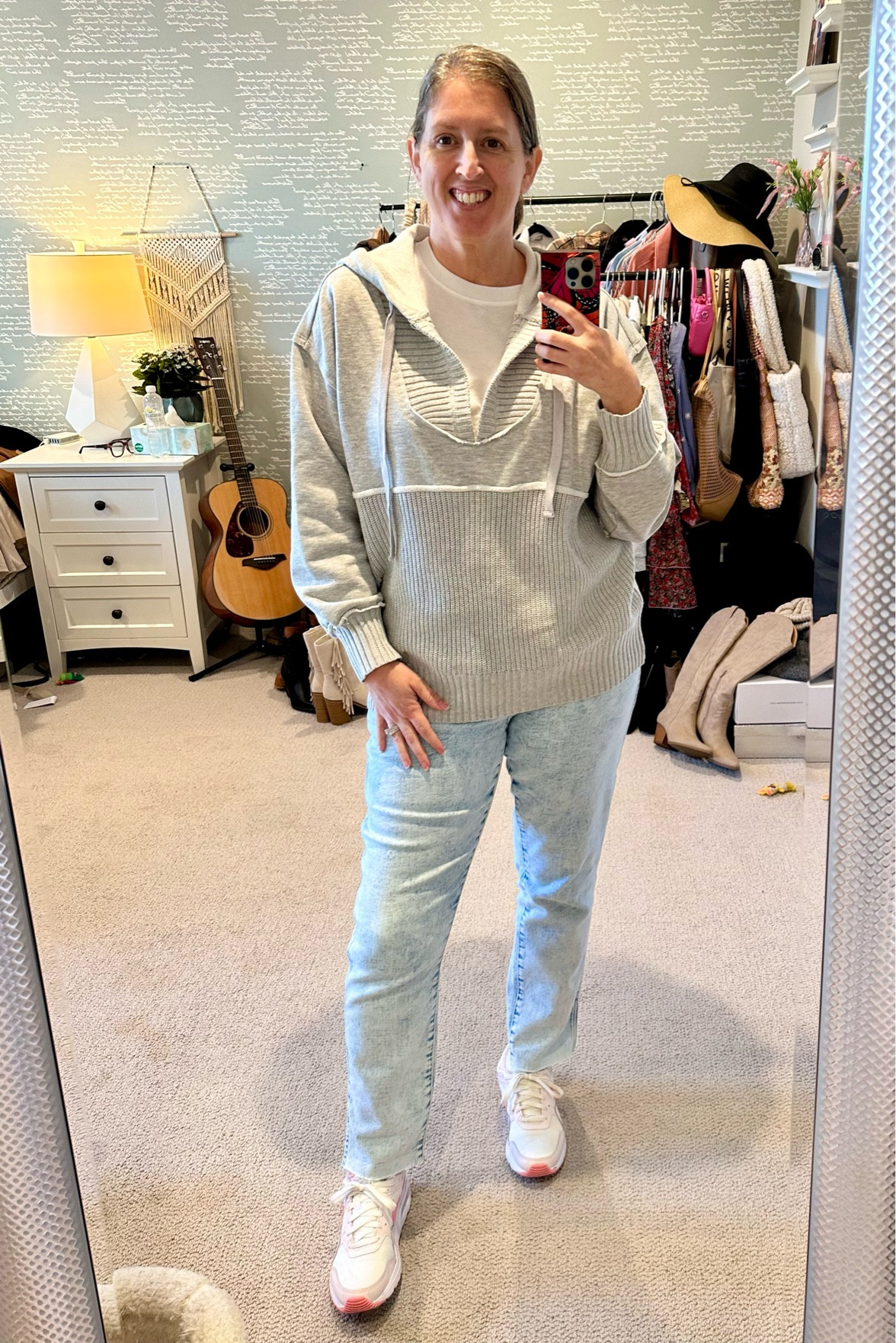 High rise split-hem vintage slim jeans - size 10/30 (size up 1) - it’s giving throwback vibes with curve hugging perfection ❤️ 

Currently 40% off making them under $45! 


#LTKmidsize #LTKsalealert #LTKover40