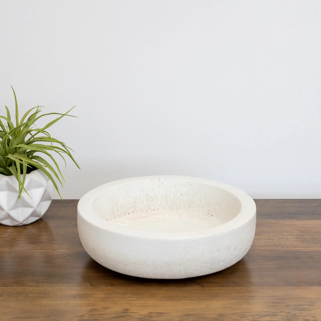 Vela Classic Concrete Candle Vessel | Foton Pearled Candle