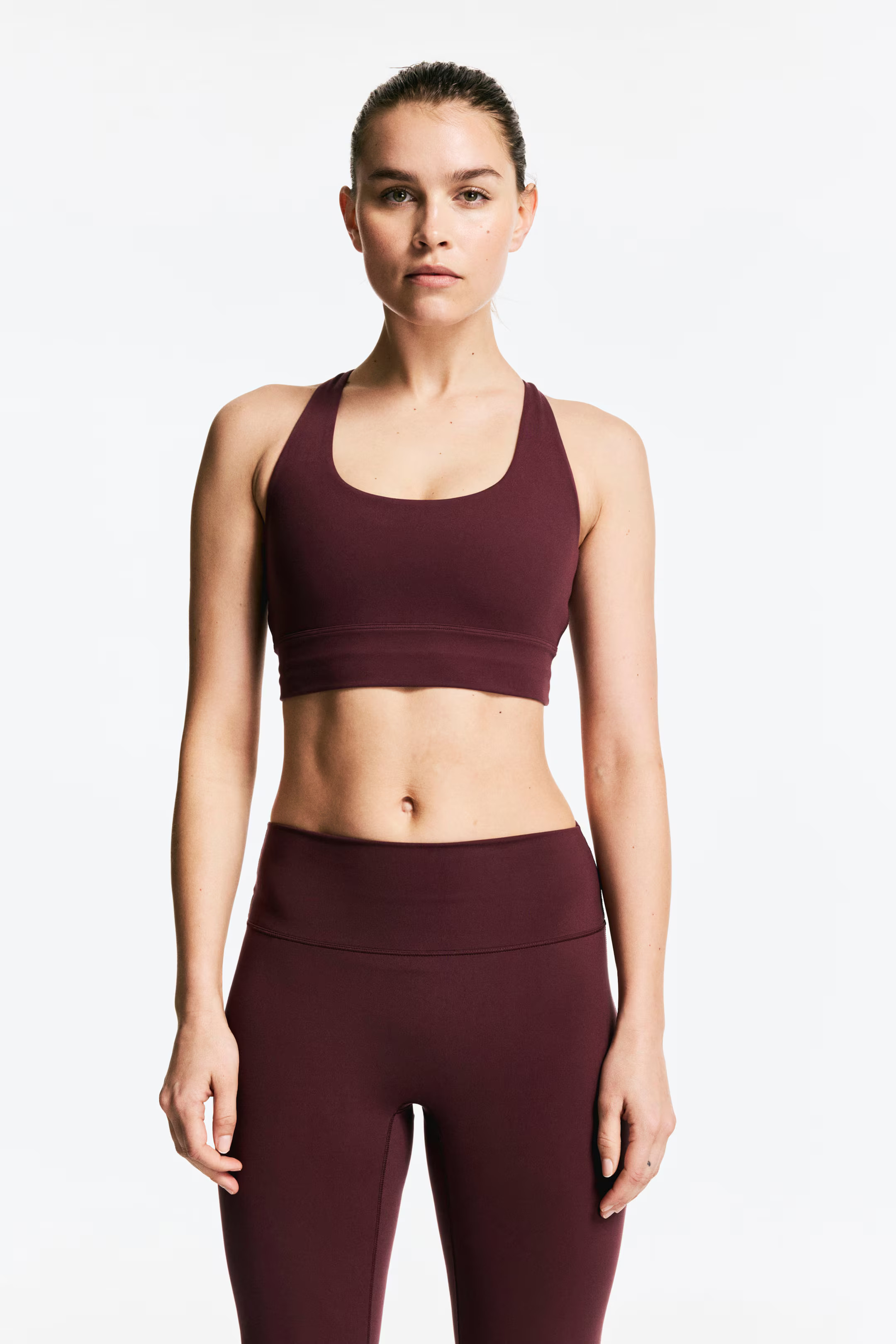 Medium Support Sports bra with SoftMove™ | H&M (UK, MY, IN, SG, PH, TW, HK)