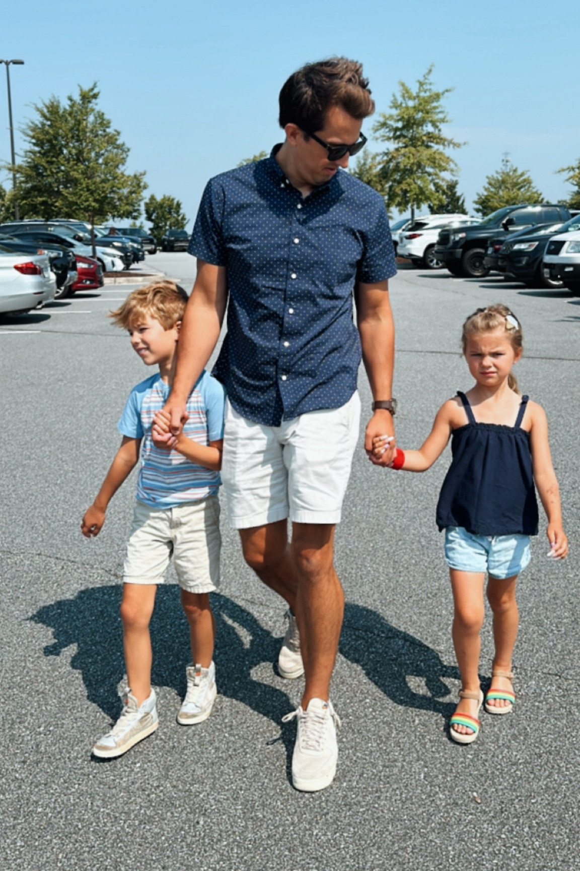 Men’s casual summer outfit


#LTKSummerSales #LTKFamily #LTKKids