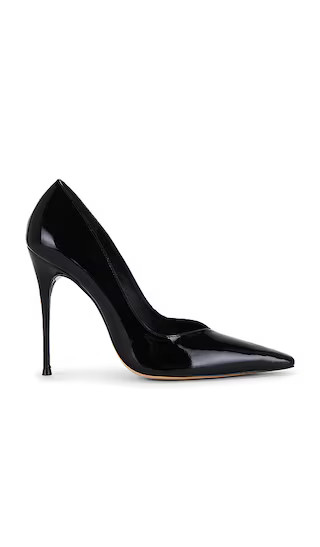 Danae Pump in Black | Revolve Clothing (Global)