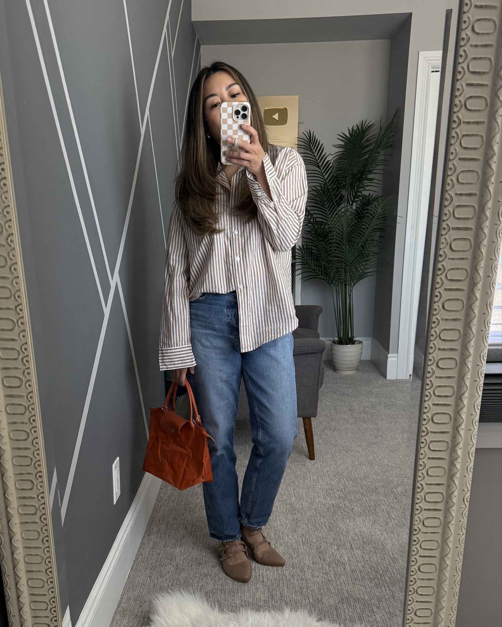 The comfort life chose me 

#LTKcanada #LTKspring #LTKmidsize