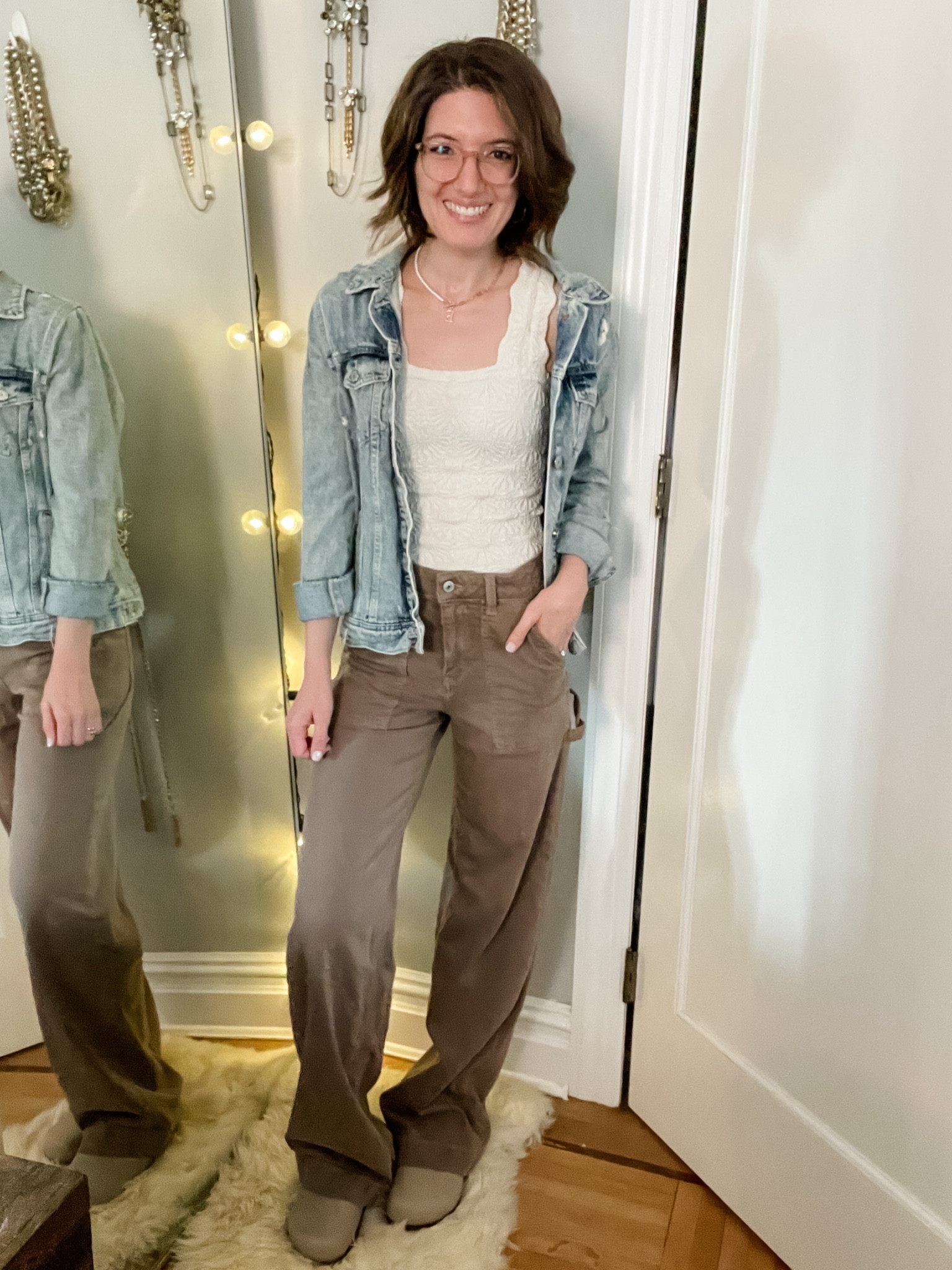 Denim jacket: old
Tank: TTS
Carpenter pants: I sized down. Wearing the regular length and they’re a smidge too long with flat shoes. 
Clogs: TTS

Fall outfit | Amazon top | American Eagle bottoms | brown pants 

#LTKSeasonal #LTKFallSale #LTKStyleTip