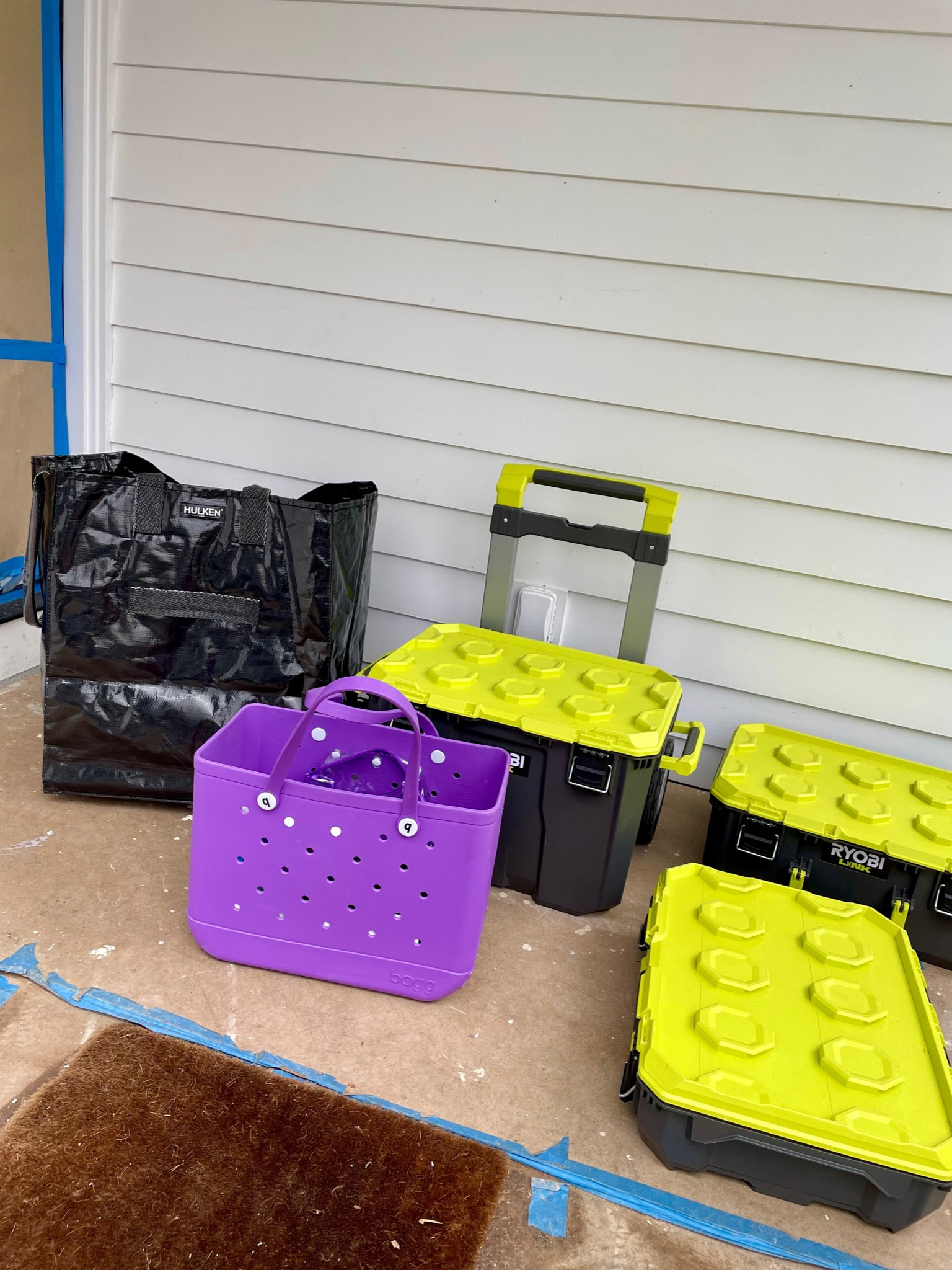 Our supplies are packed up and ready to work!

#LTKhome