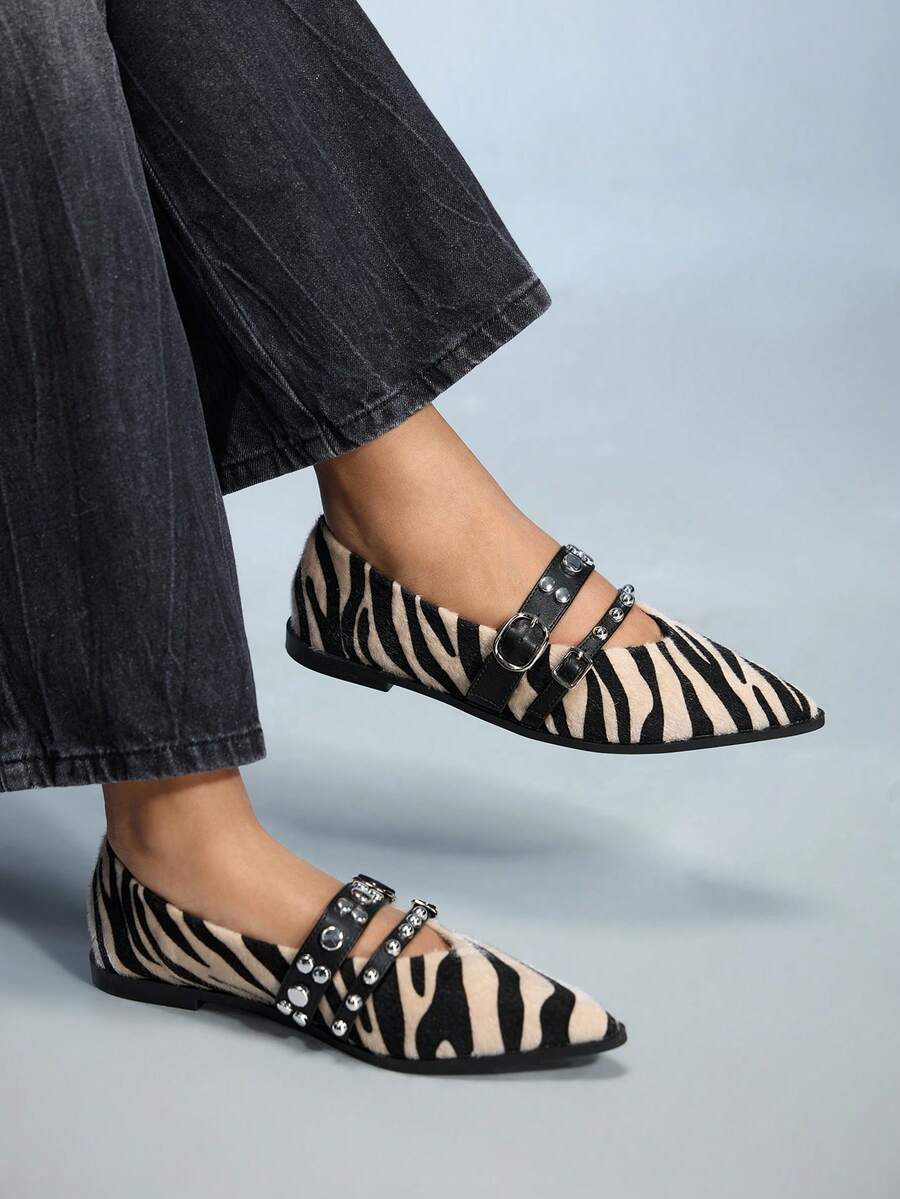 CUCCOO GRLICON Women's Pointed Toe Buckle Design Zebra Print Flat Casual Shoes, Motorcycle Style Outfit For Cool Girls, Suitable For Spring/Summer, Vacation, Travel, 2000s Style | SHEIN