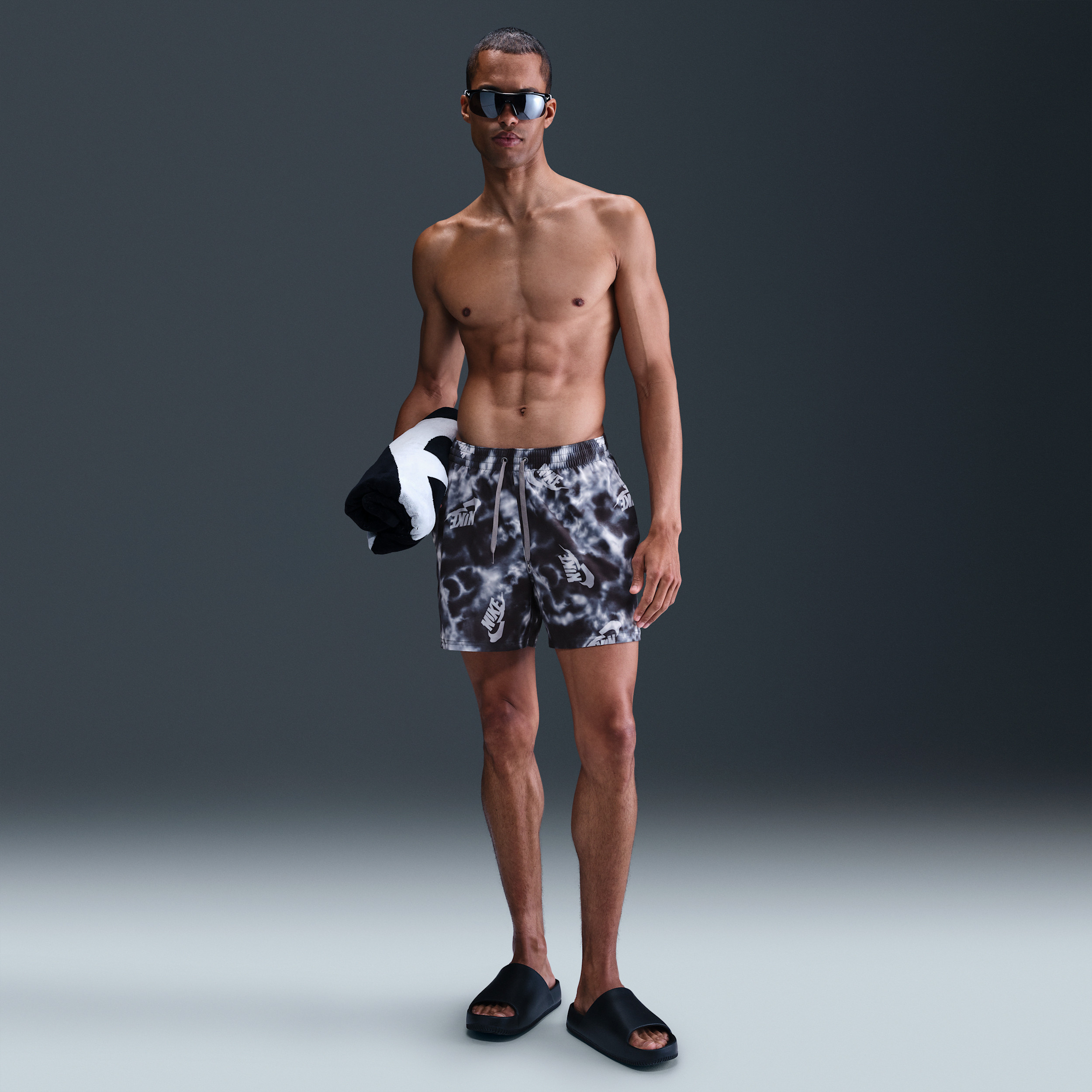 Nike Men's Swim Breaker 5" Fully Lined Volley Shorts in Grey | NESSF514-054 | Nike (US)