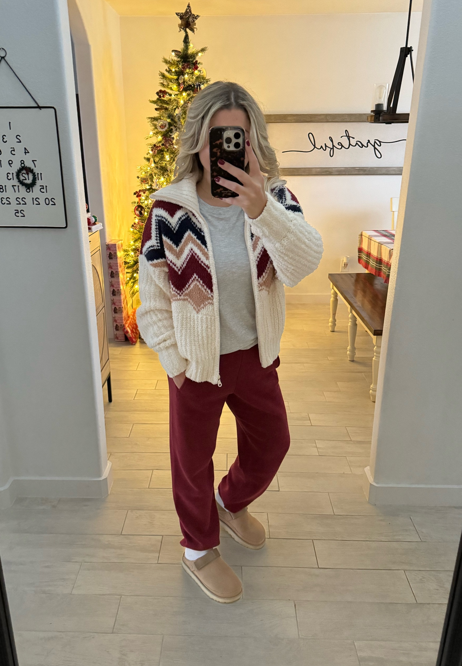 Cozy comfy outfit on sale! 
Size small
Ugg clog up 1/2 a size 

#LTKShoeCrush #LTKGiftGuide #LTKSaleAlert