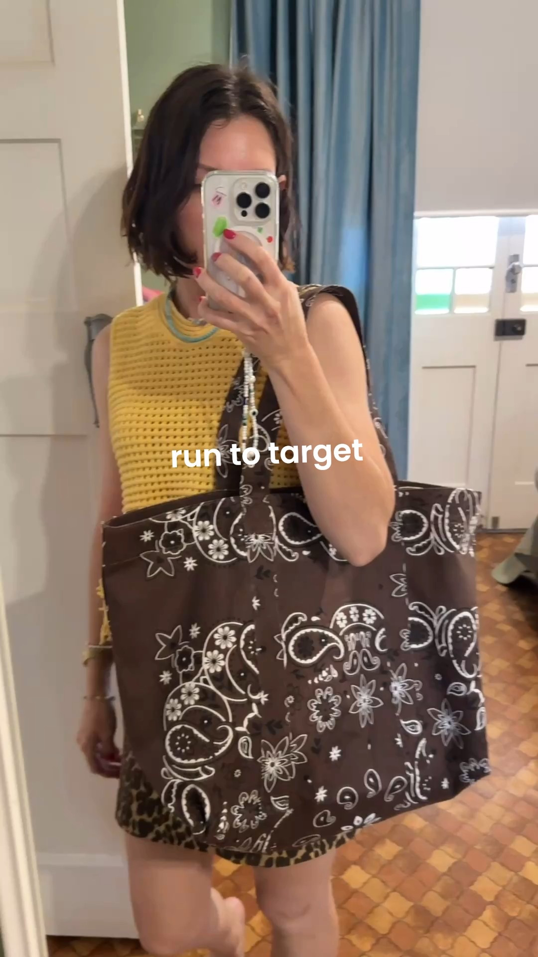 RUNNNN to target for this $30 Bandana Tote Bag! 

Currently only $21 online! 

Also comes in Navy 

#LTKaustralia #LTKfamily #LTKspring
