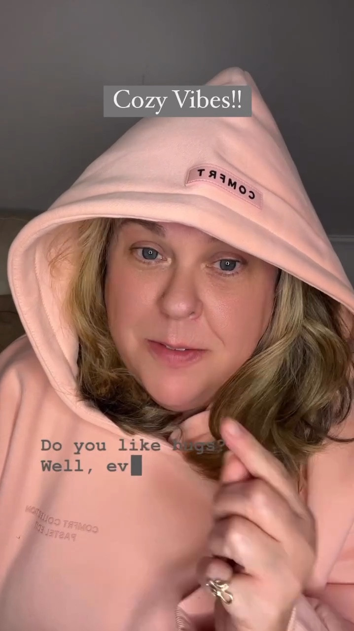 ✨ Say hello to your new cozy best friend! Our Comfort Clip feels like a warm hug, featuring heavy-weight support and vibrant colors that won’t fade. Perfect for lounging or running errands! 💖 #ComfortClip #LTKunder50 #LTKFinds

#LTKActive #LTKFindsUnder50 #LTKPlusSize