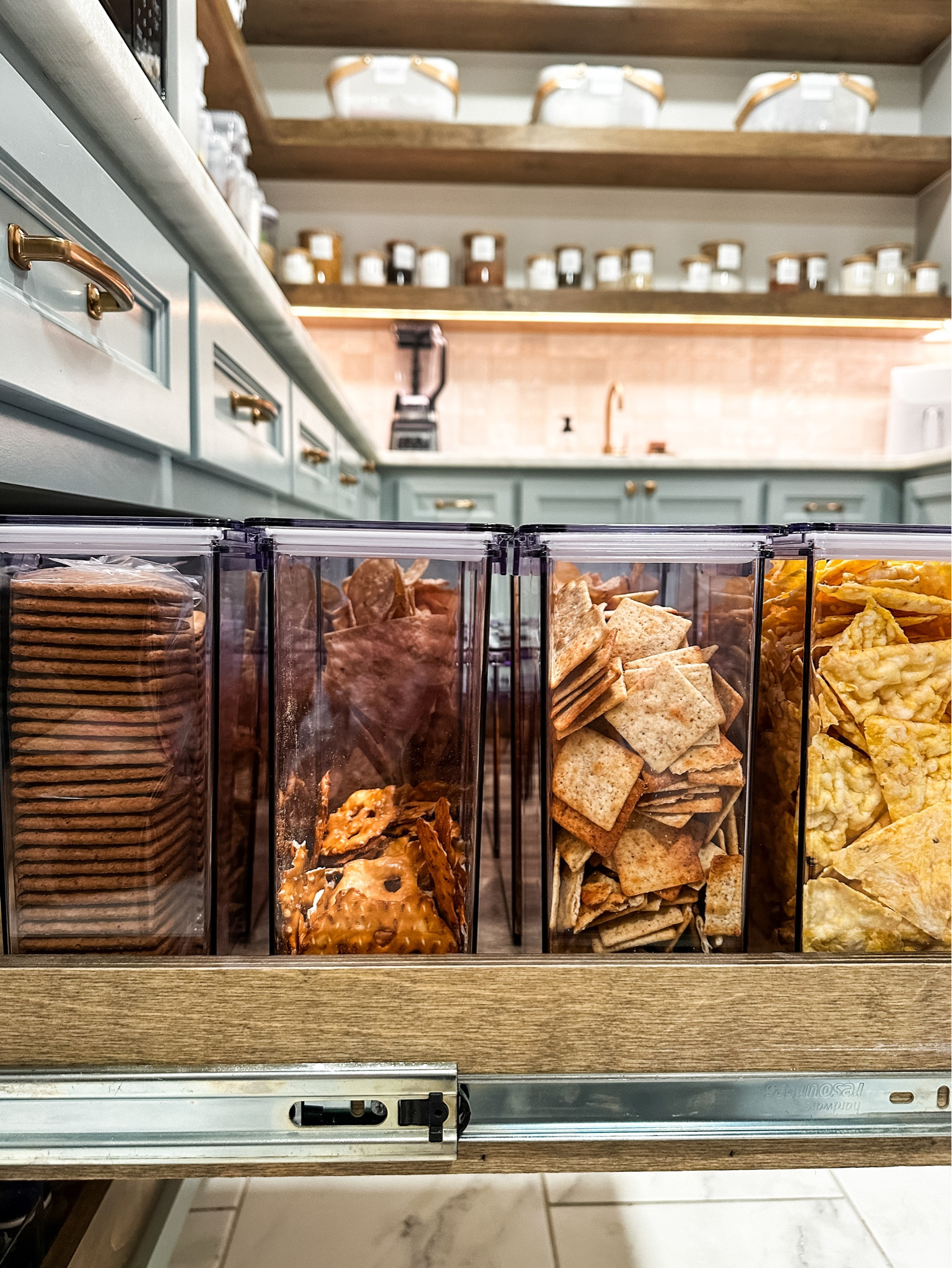 Pantry organization finds but in a budget!

#LTKhome #LTKGiftGuide #LTKfindsunder50