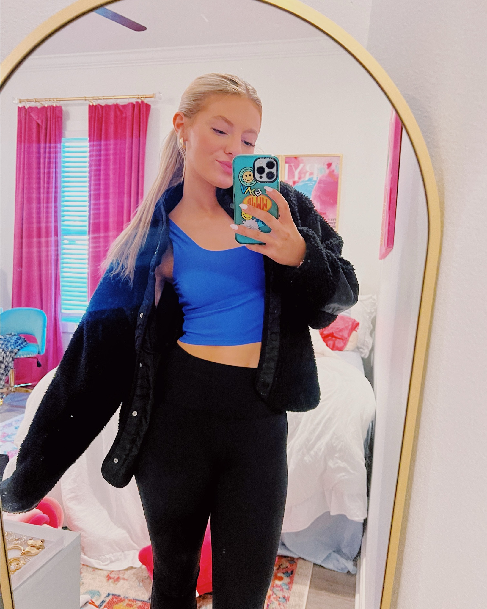 perfect school outfit for the cold months!


#LTKActive #LTKSeasonal #LTKFitness