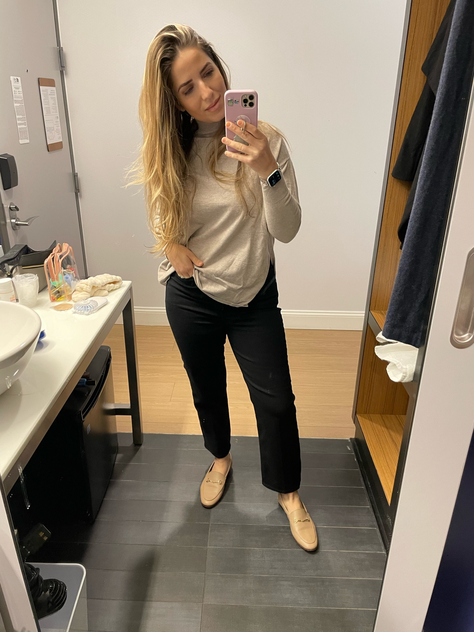 Casual mom fit 🥰

#LTKcurves #LTKunder100 #LTKfit