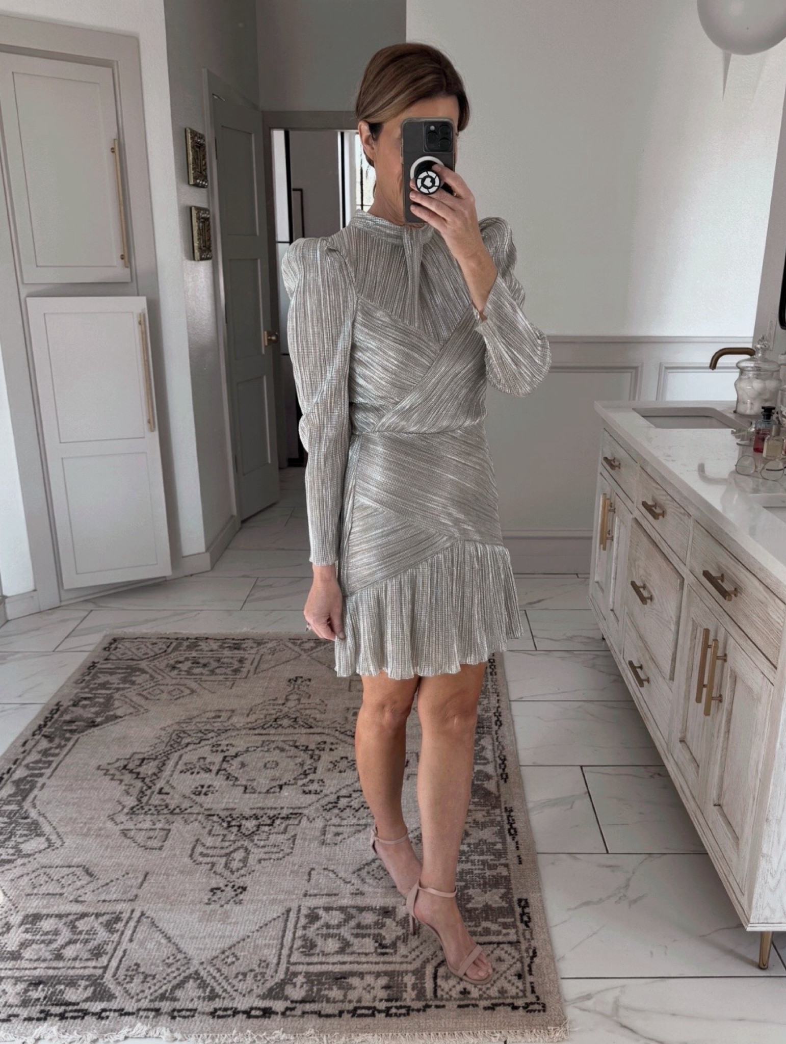 Frosted glam 

#LTKOver40 #LTKCon #LTKStyleTip