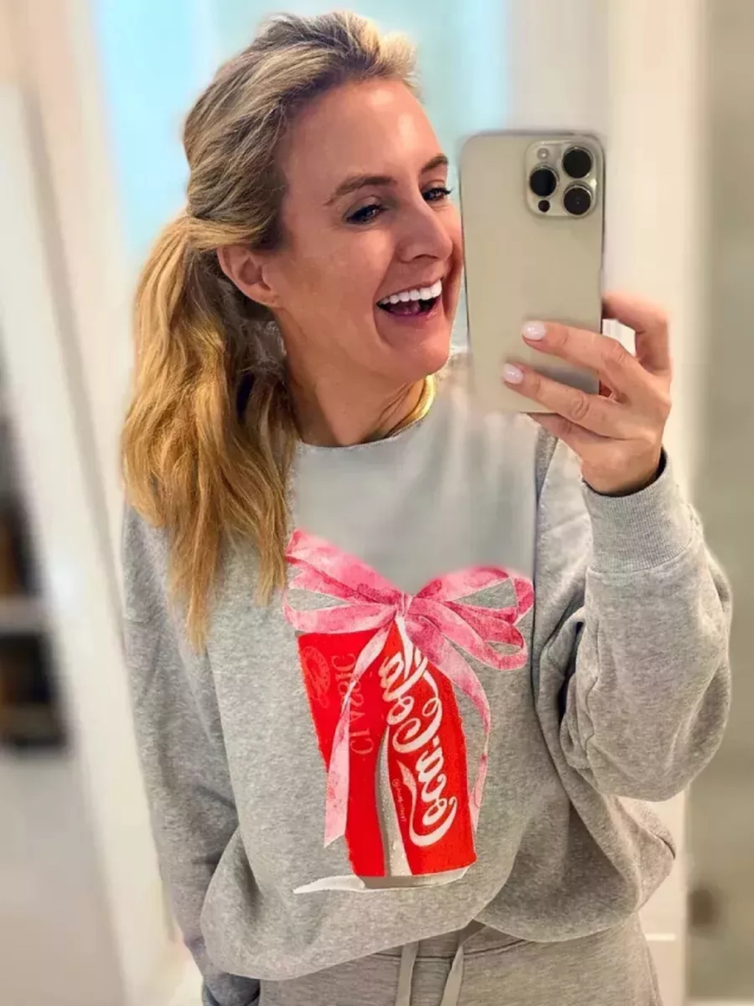 Cutest coca sweatshirt from target

#LTKSeasonal #LTKFindsUnder100 #LTKStyleTip