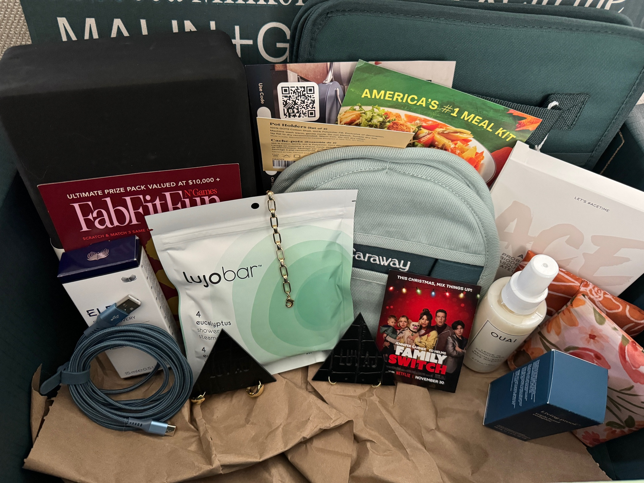 Winter FabFitFun Goodies ❄️ 

#LTKSeasonal #LTKhome #LTKGiftGuide