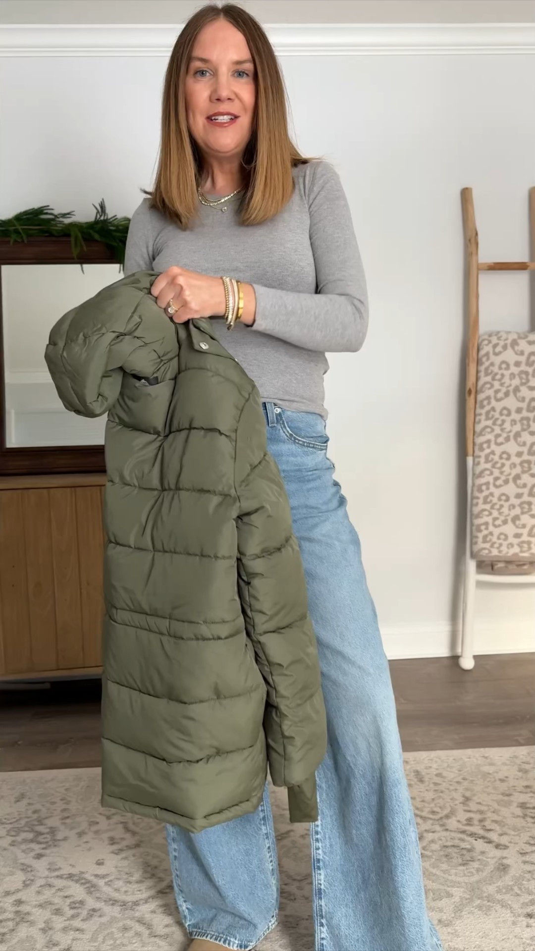 The only puffer coat you need in your closet! comfortable, warm but lightweight, stylish and under $50. Comes in four colors, including a really pretty clay shade. I sized down to a small and it’s still roomy enough to layer over sweaters.

Stylish winter jackets 2025, holiday gifts for women under $50, stylish cold weather outfit, comfy and cute mom outfit, cold weather fashion, style over 40, fashion over 40, Walmart fashion finds casual winter outfit idea

#LTKGiftGuide #LTKSeasonal #LTKFindsUnder50