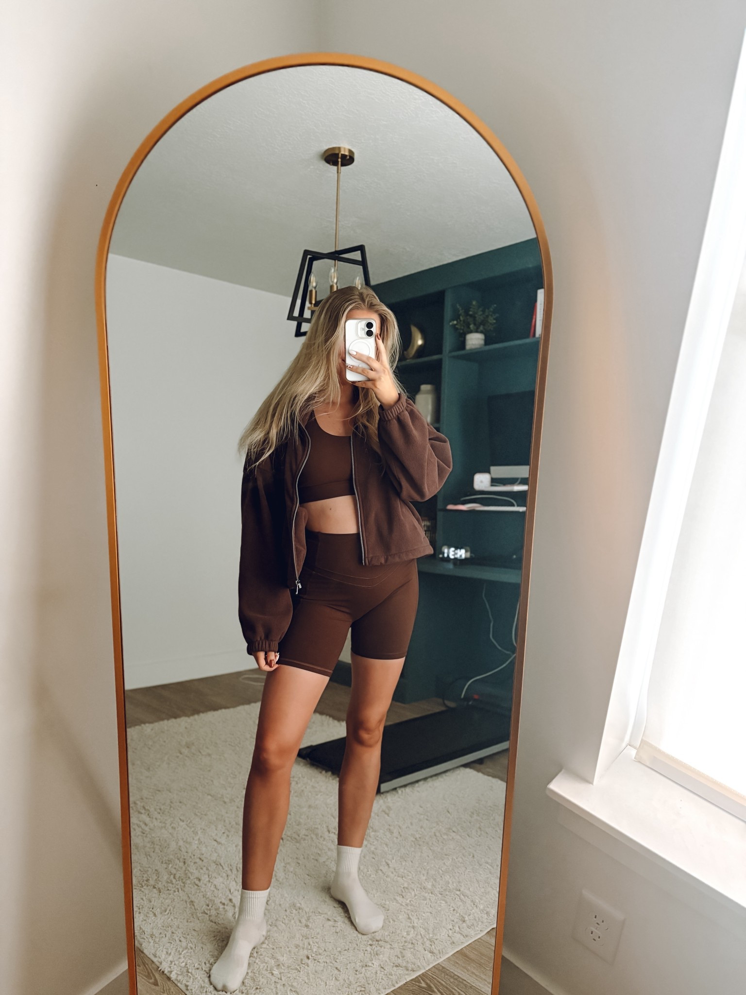 brown workout set that’s especially cute for fall!! these shorts have the best compression making them extra great for running pregnant! bra is high impact so also good for running!!

shorts: true to size 
top: true to size
jacket: sized up one to L

| running pregnant | athletic wear | active wear | brown workout set | fall outfit | bump friendly 

#LTKActive #LTKSeasonal #LTKBump