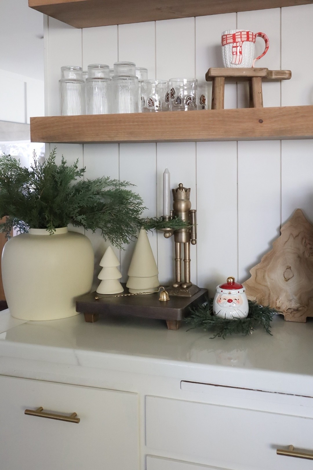 Coffee bar details, Christmas edition 🎄

#LTKHome #LTKFindsUnder50 #LTKSeasonal