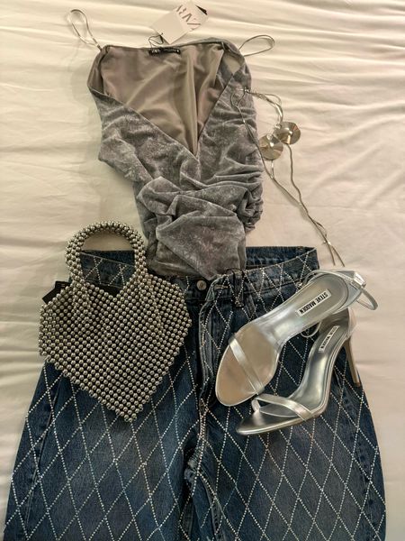 Metallic Outfit Idea , Date Night Outfit , Silver Shoes , Valentines Day Outfit Inspo , Valentine Bag , Heart Bag , Women Outfit , Tall Girl Outfit 

#LTKshoecrush #LTKsalealert #LTKmidsize